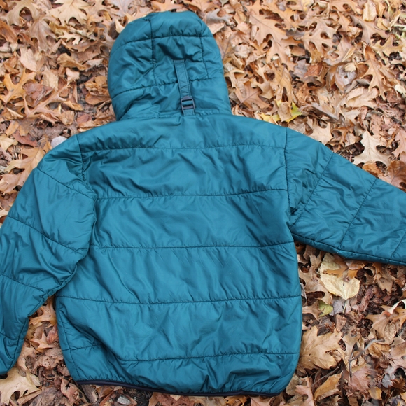 L.L.Bean Men's PrimaLoft Packaway Hooded Jacket - Picture 3 of 8